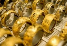 Vàng thế giới tăng hơn 1% lên hơn 1,930 USD