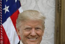 Đảng Dân chủ sẽ xem xét gói giải cứu 1.900 tỷ USD vào tuần tới