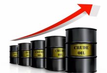 Chứng khoán Mỹ bán tháo trở lại, giá dầu chững gần đáy 3 năm