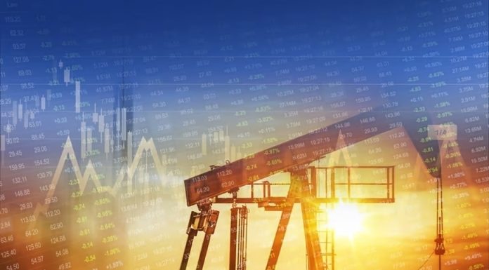 Giá xăng dầu hôm nay (6-3): Tiếp tục tăng mạnh do lo ngại gián đoạn nguồn cung từ Trung Đông